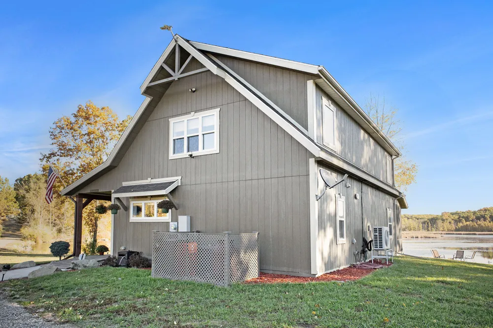 15303 Seymour Road Grass Lake, MI 49240