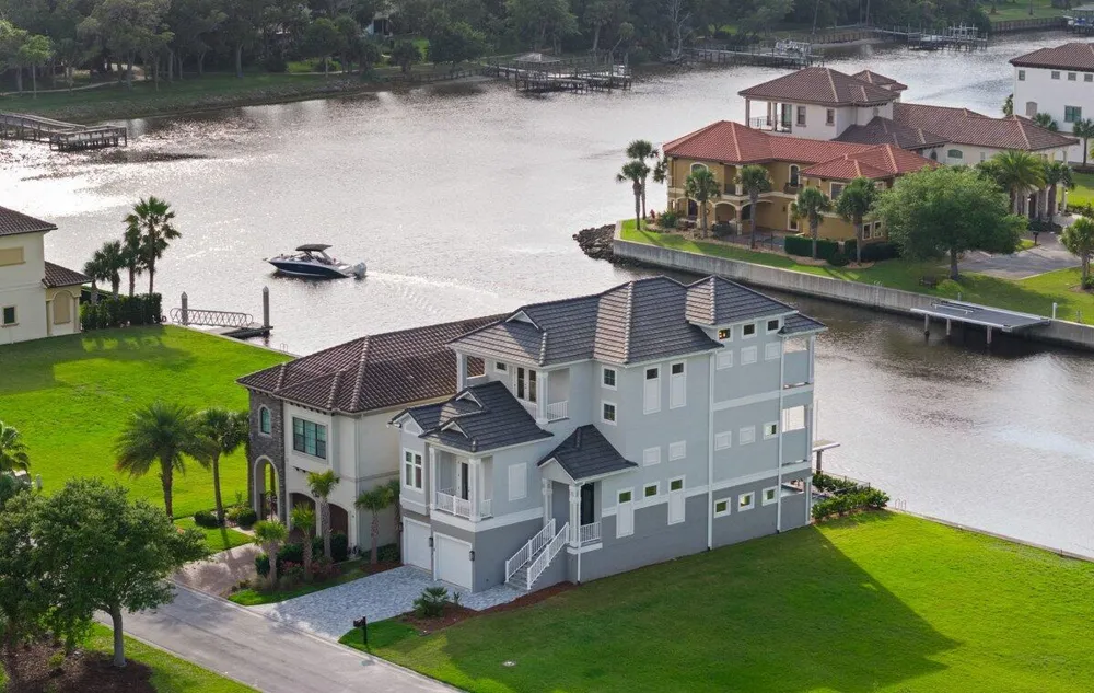 18 Spinaker Circle Palm Coast, FL 32137