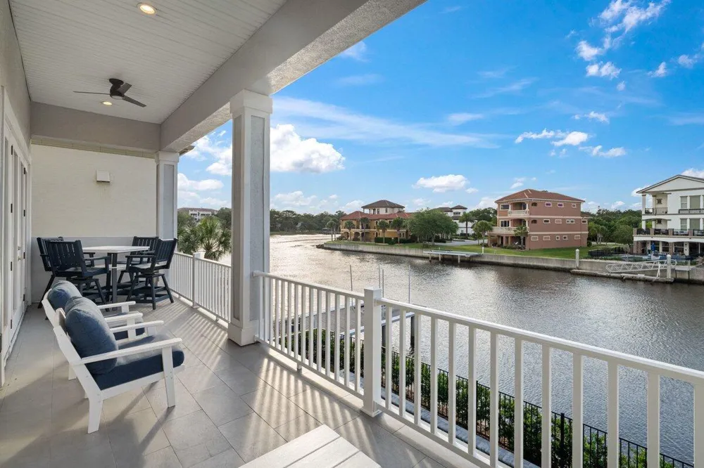 18 Spinaker Circle Palm Coast, FL 32137