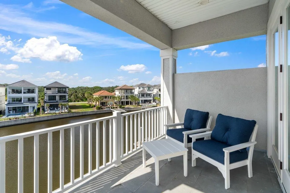 18 Spinaker Circle Palm Coast, FL 32137