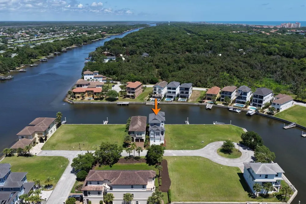 18 Spinaker Circle Palm Coast, FL 32137