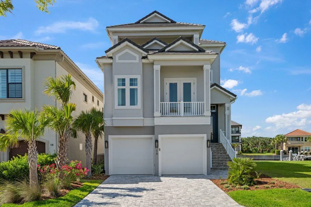 18 Spinaker Circle Palm Coast, FL 32137