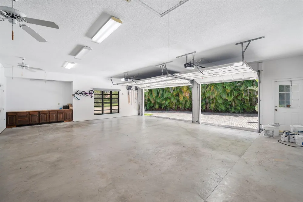 3235 Hyde Circle Boca Raton, FL 33434