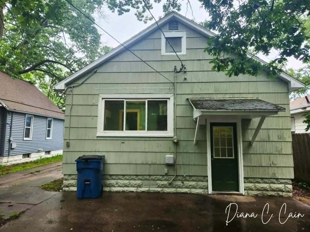 2818 Riordan Street Muskegon Heights, MI 49444