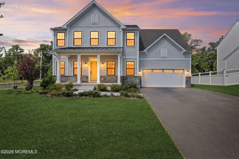 18 Annapolis Street