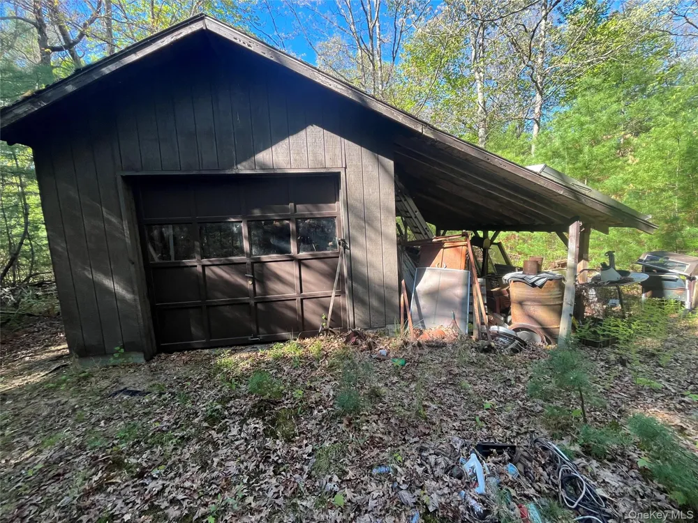 1145 Glasco Turnpike Saugerties, NY 12477