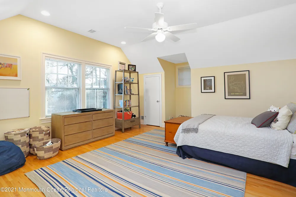 38 Vroom Avenue Spring Lake, NJ 07762