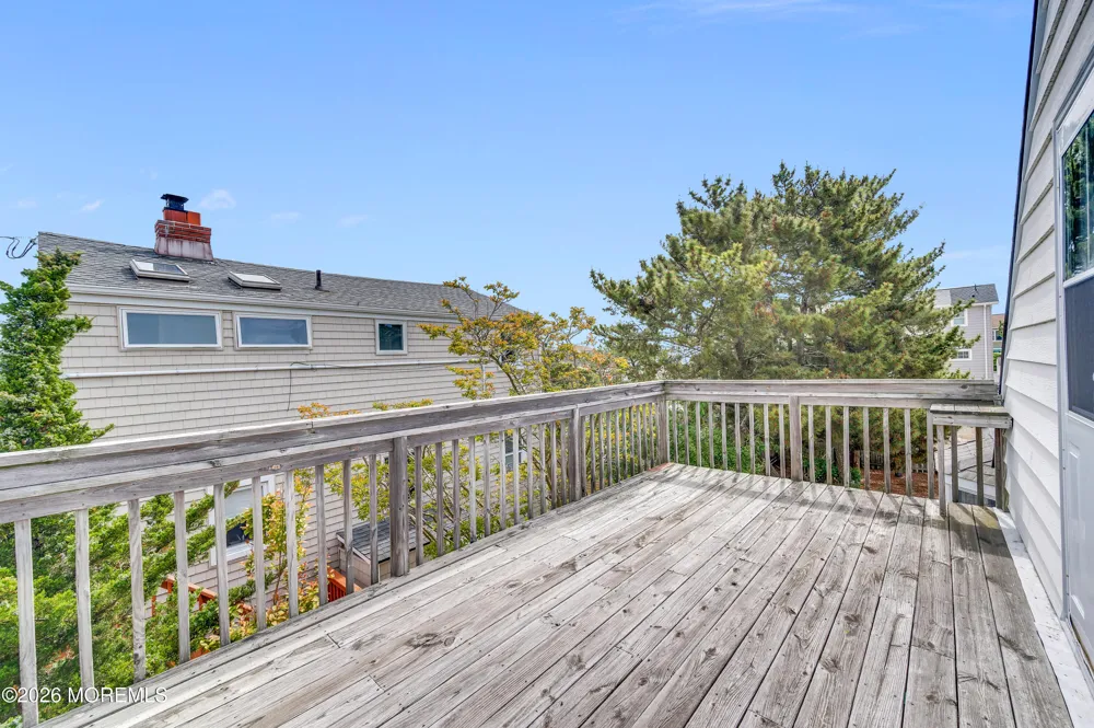 5603 Bayview Avenue Long Beach, NJ 08008