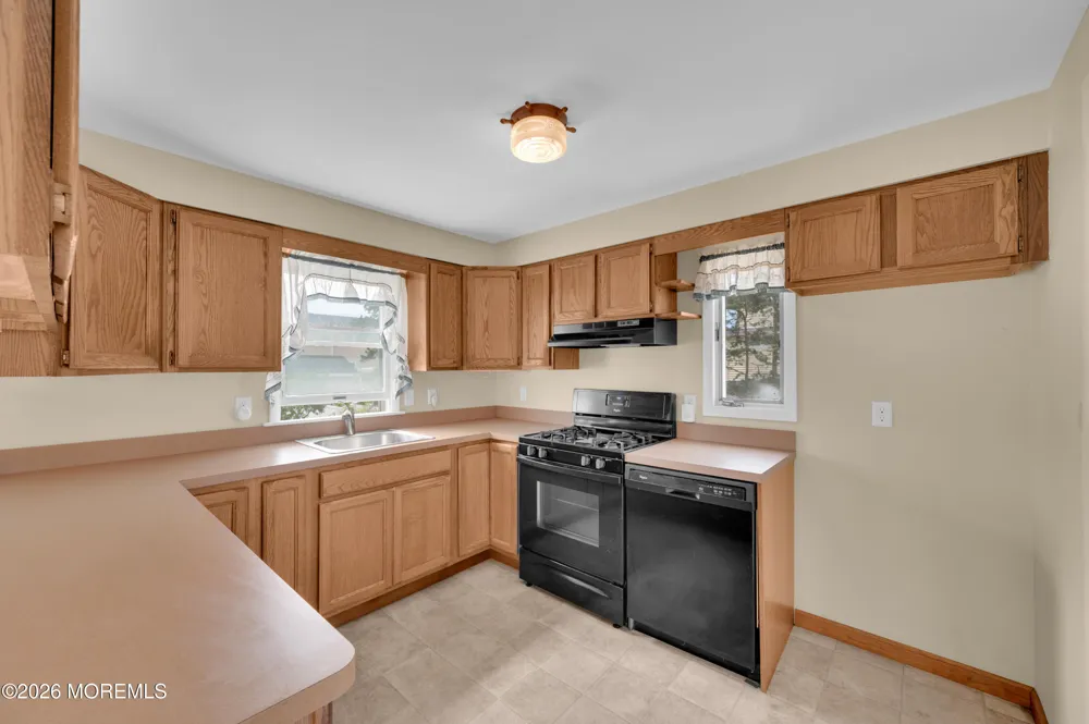 5603 Bayview Avenue Long Beach, NJ 08008