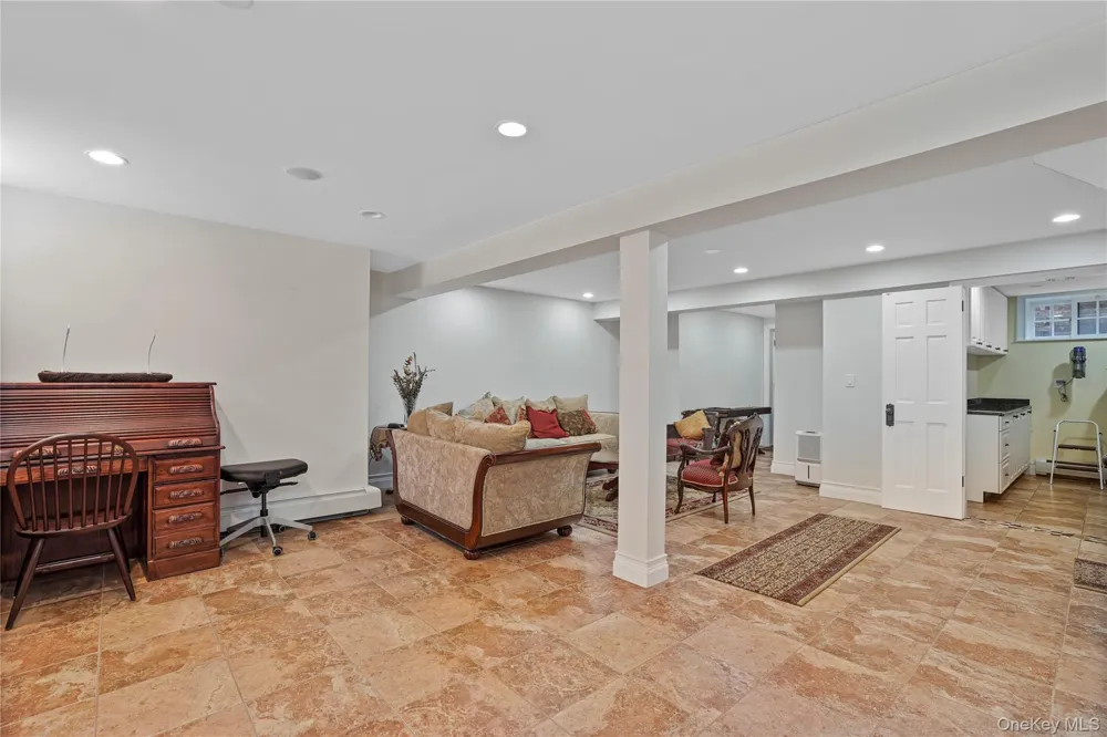 157-36 85th Street Howard Beach, NY 11414