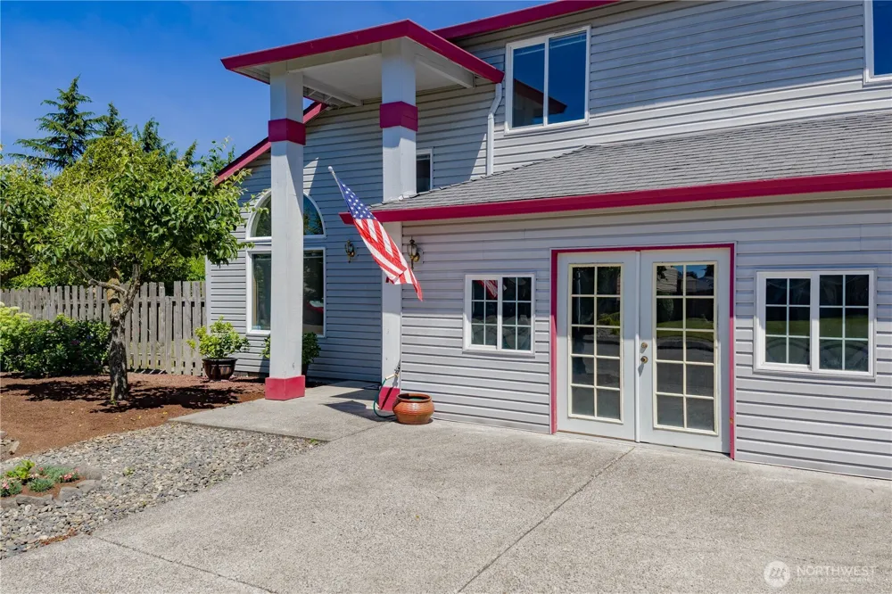 711 NE 175 AVENUE Vancouver, WA 98684