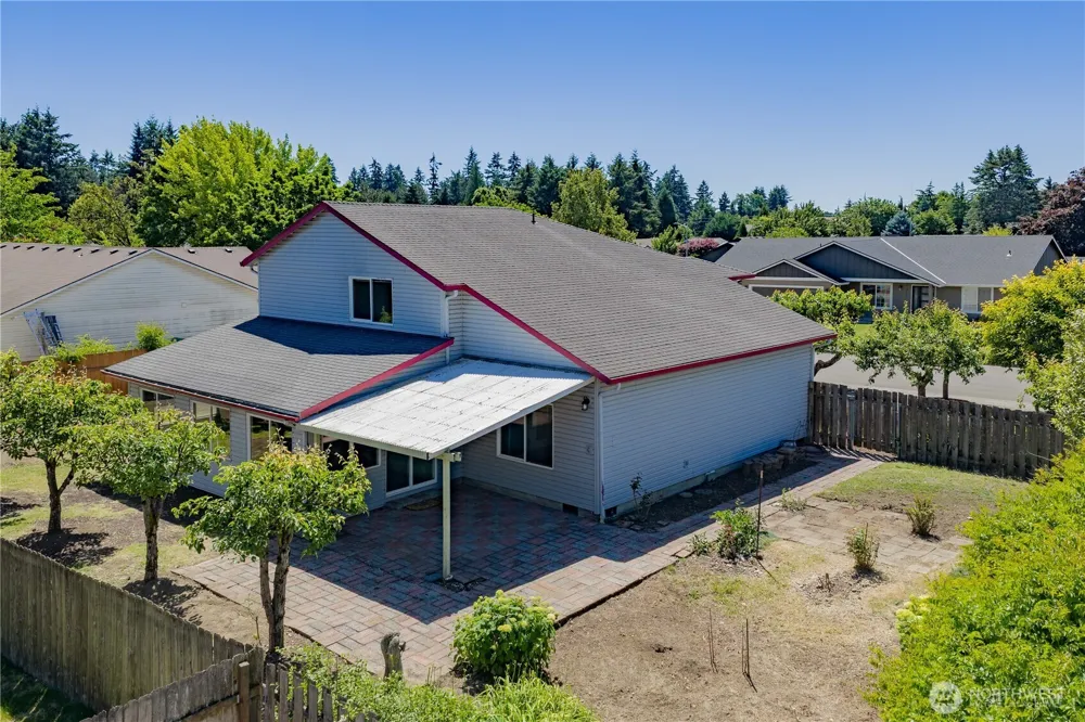 711 NE 175 AVENUE Vancouver, WA 98684