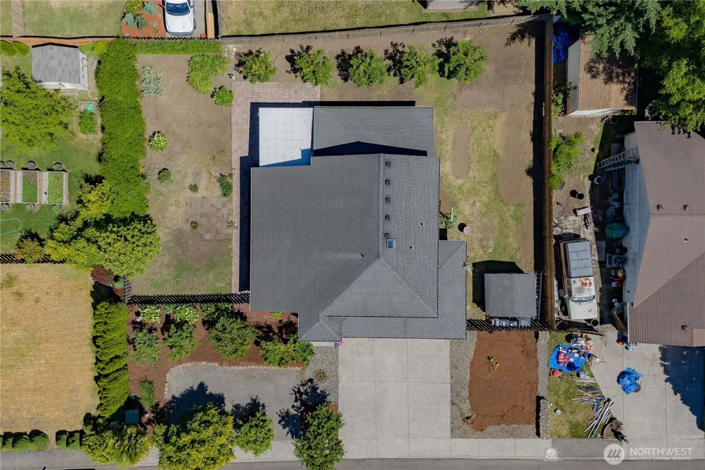 711 NE 175 AVENUE Vancouver, WA 98684