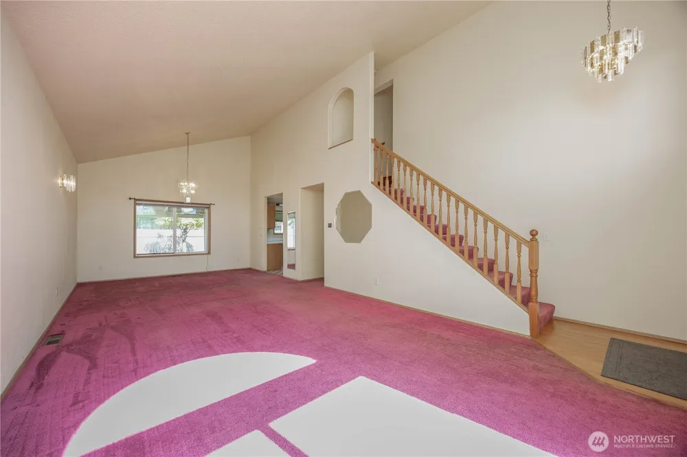 711 NE 175 AVENUE Vancouver, WA 98684