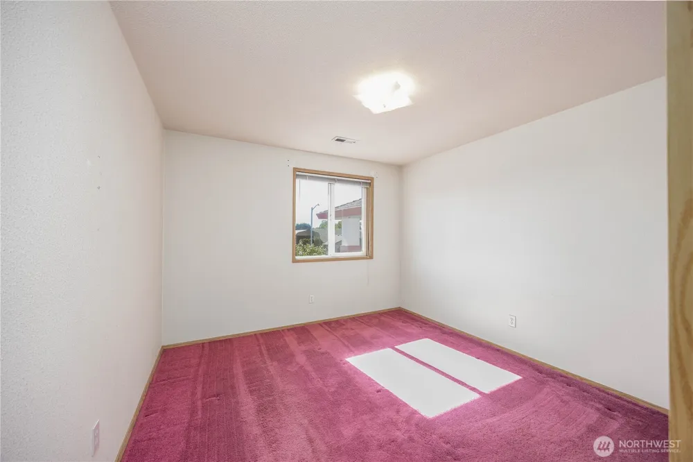 711 NE 175 AVENUE Vancouver, WA 98684