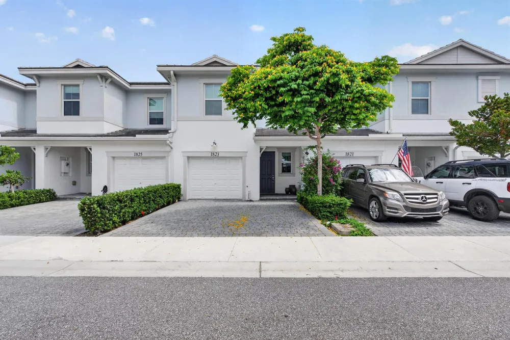 1823 Sandpiper Pointe Place Deerfield Beach, FL 33442
