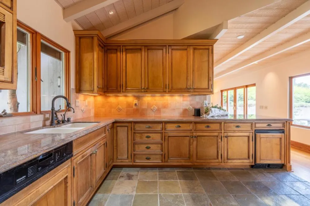 534 Aguajito Road Carmel, CA 93923