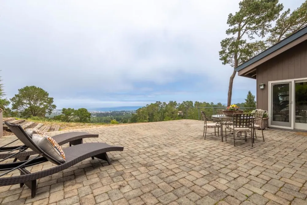 534 Aguajito Road Carmel, CA 93923