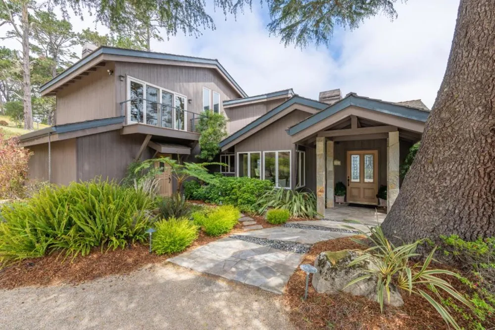534 Aguajito Road Carmel, CA 93923