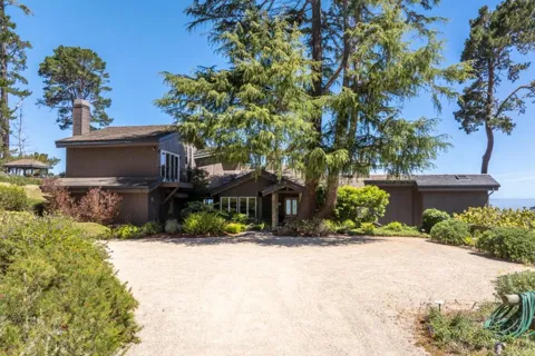 534 Aguajito Road