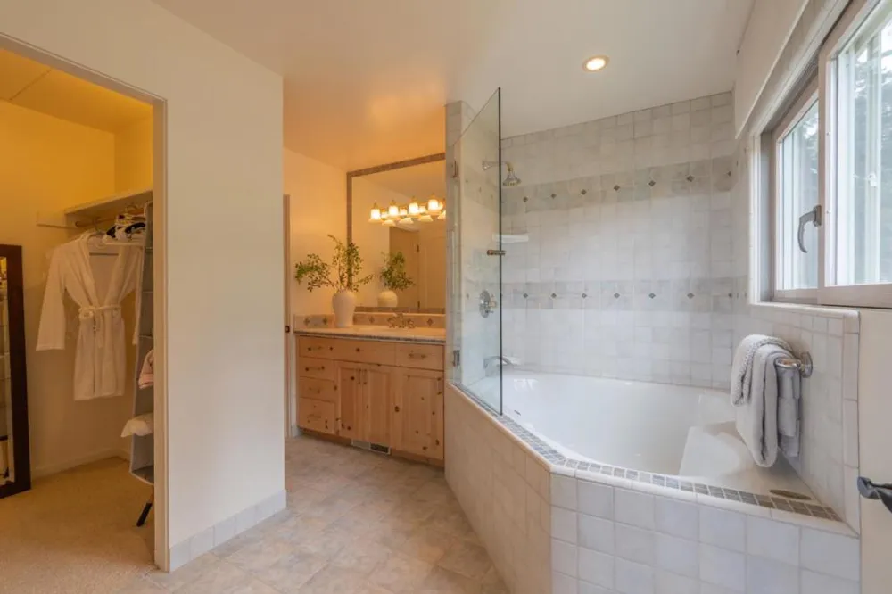 534 Aguajito Road Carmel, CA 93923