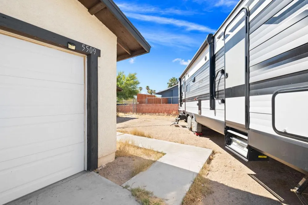 5509 Mariposa Avenue 29 Palms, CA 92277