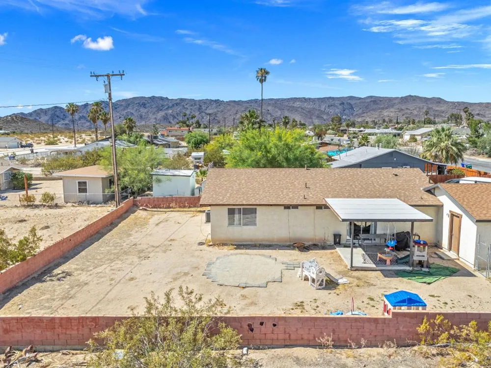 5509 Mariposa Avenue 29 Palms, CA 92277