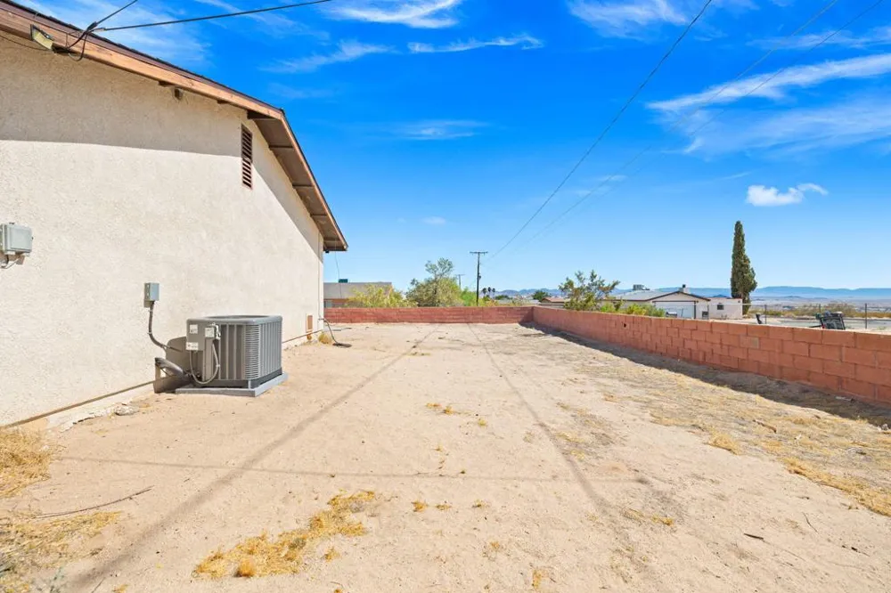 5509 Mariposa Avenue 29 Palms, CA 92277