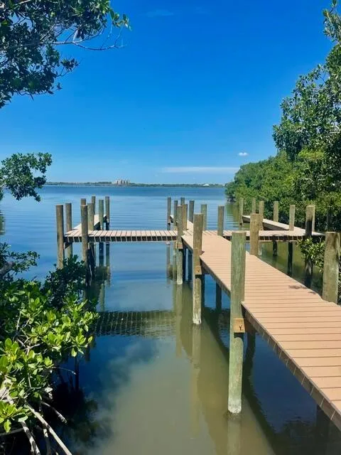 1540 Outer Drive Merritt Island, FL 32952