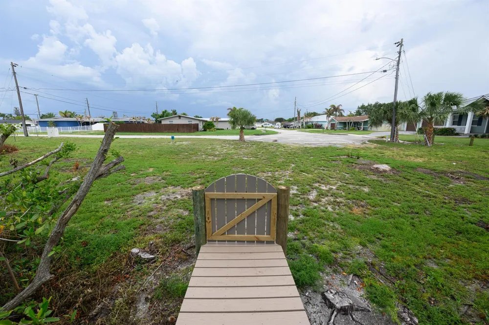 1540 Outer Drive Merritt Island, FL 32952