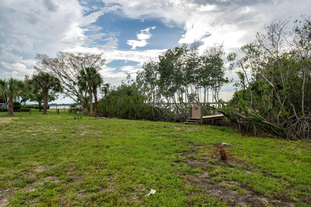 1540 Outer Drive Merritt Island, FL 32952