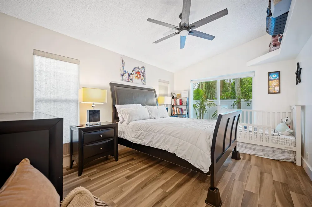 5591 SW 99th Avenue Cooper City, FL 33328