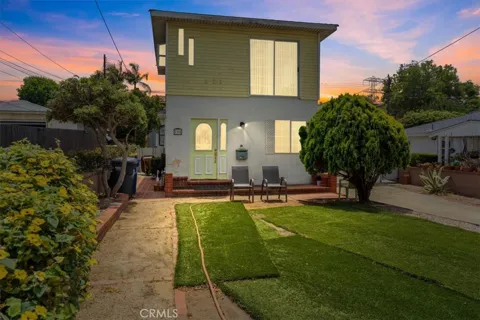 700 W Palm Avenue