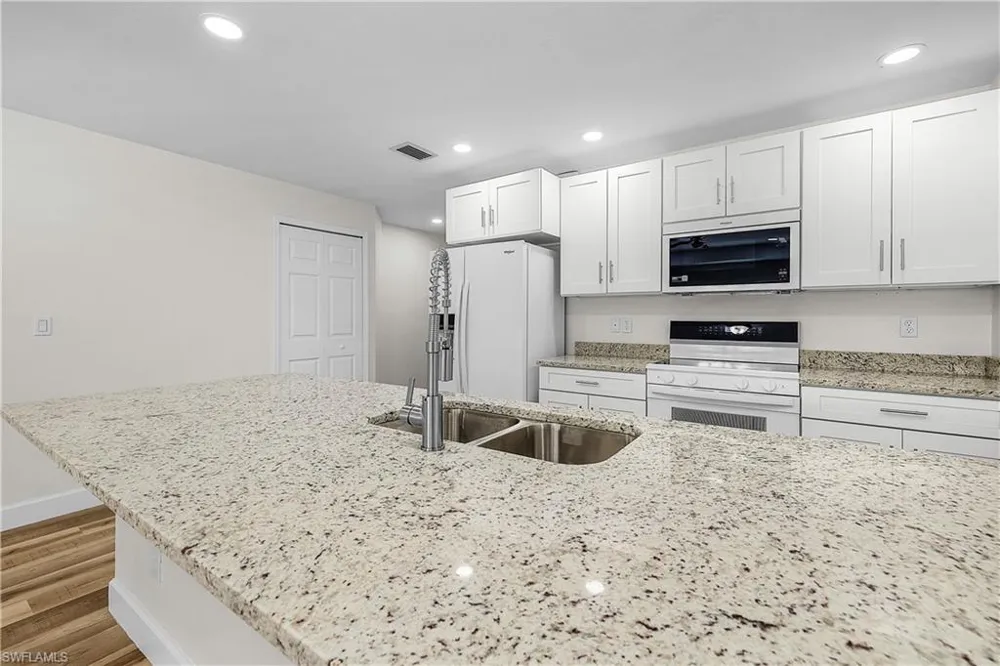 16810 San Edmundo Road Punta Gorda, FL 33955