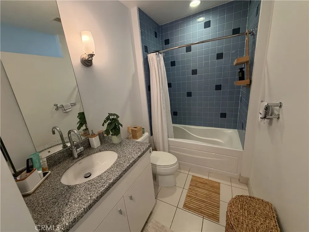 1100 Wilshire #2901 Los Angeles, CA 90017