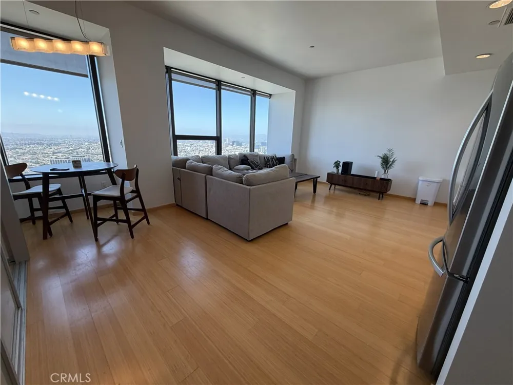 1100 Wilshire #2901 Los Angeles, CA 90017