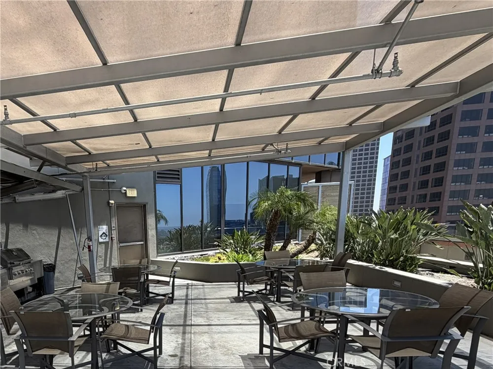 1100 Wilshire #2901 Los Angeles, CA 90017