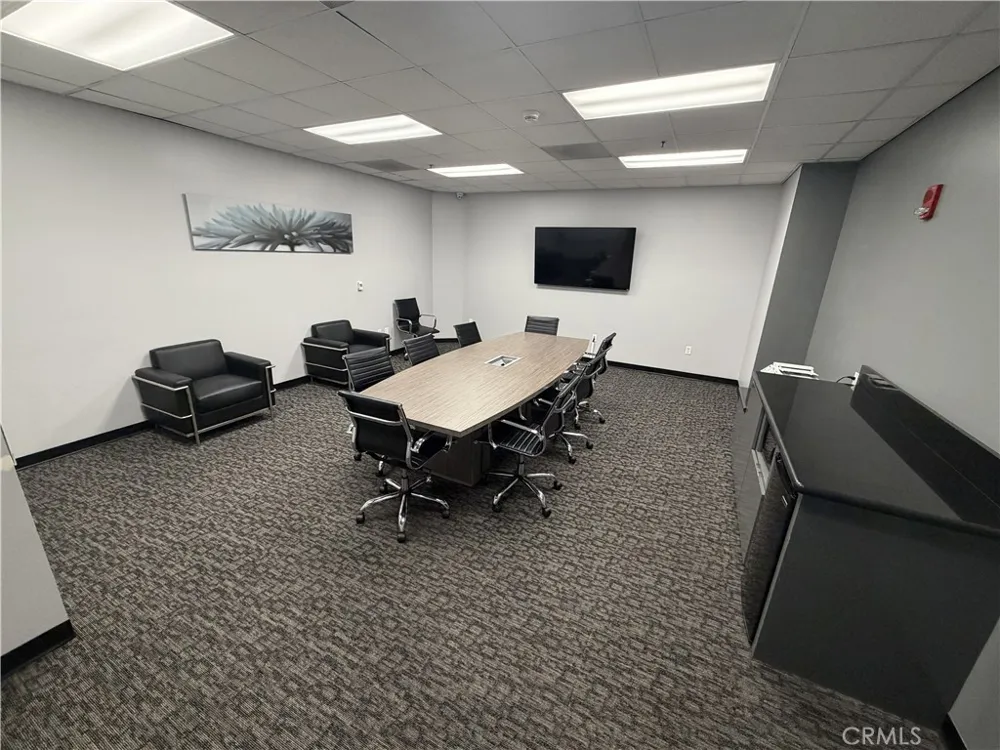 1100 Wilshire #2901 Los Angeles, CA 90017