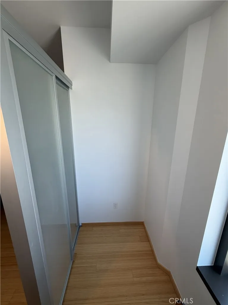 1100 Wilshire #2901 Los Angeles, CA 90017