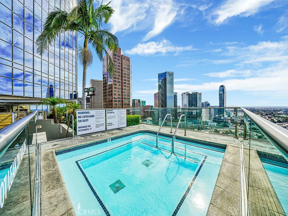 1100 Wilshire #2901 Los Angeles, CA 90017