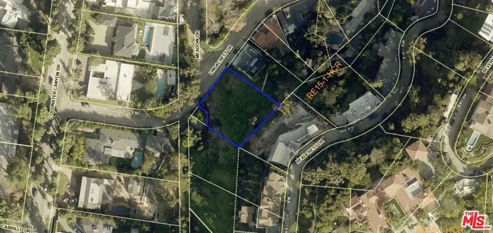 1422 Lindacrest Drive Beverly Hills, CA 90210