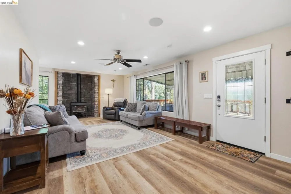 24882 Bottini Apple Ranch Rd Mi Wuk Village, CA 95346