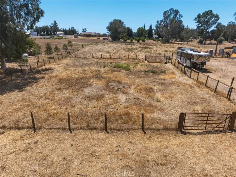30664 Donald Avenue Madera, CA 93636