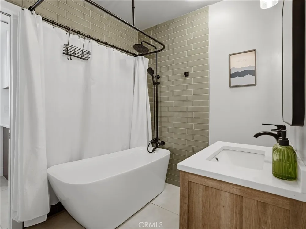 30664 Donald Avenue Madera, CA 93636