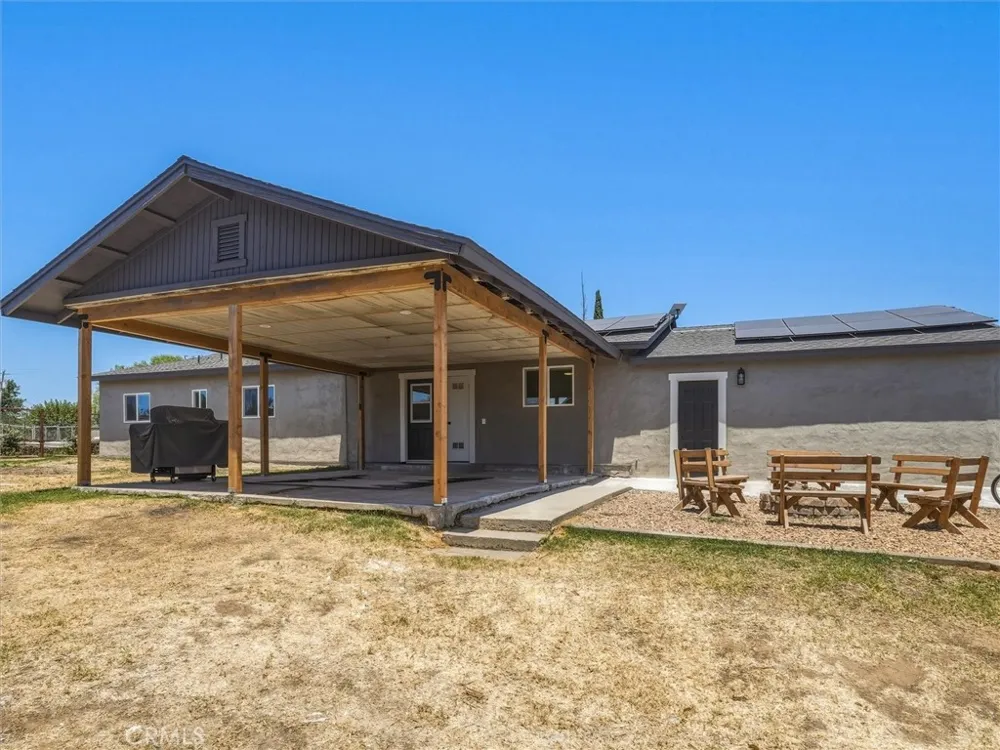 30664 Donald Avenue Madera, CA 93636