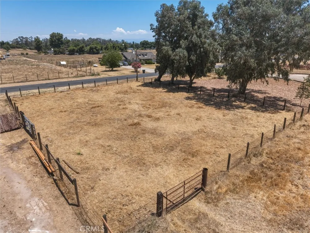 30664 Donald Avenue Madera, CA 93636