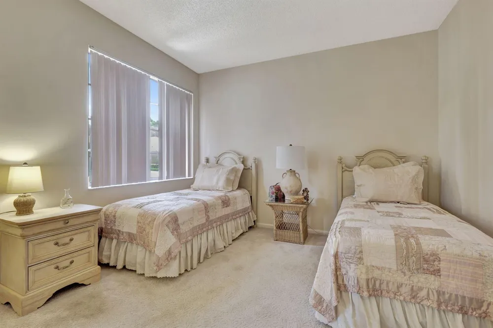 4528 Barclay Fair Way Lake Worth, FL 33449