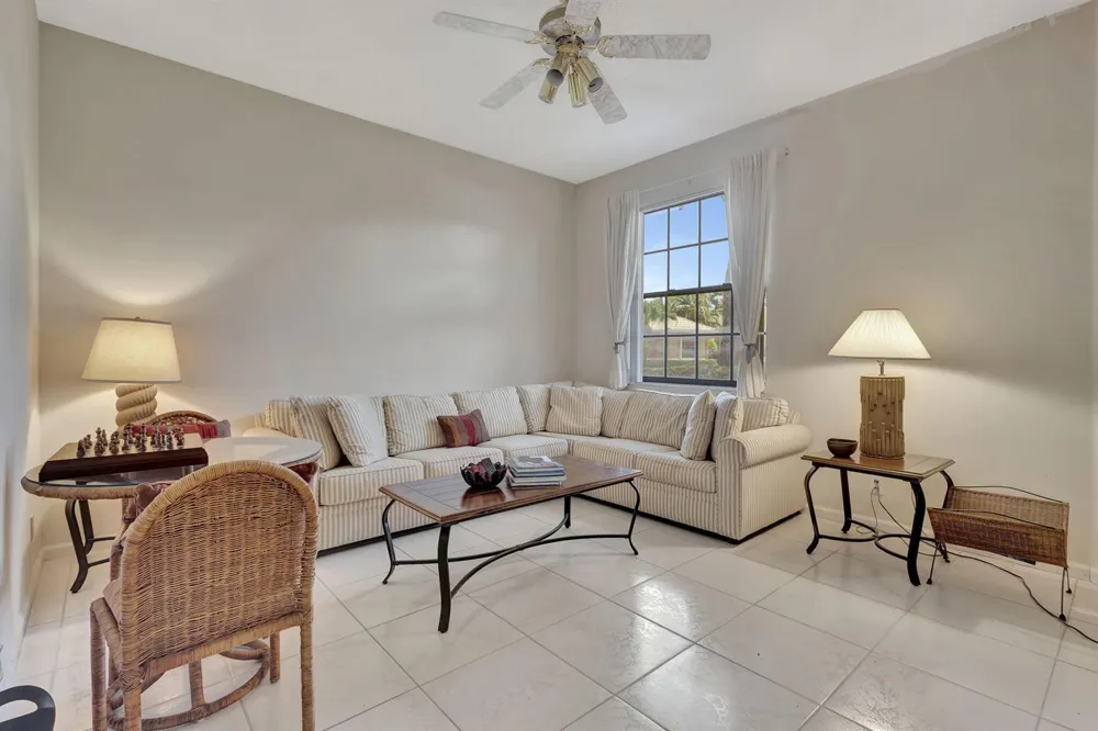 4528 Barclay Fair Way Lake Worth, FL 33449