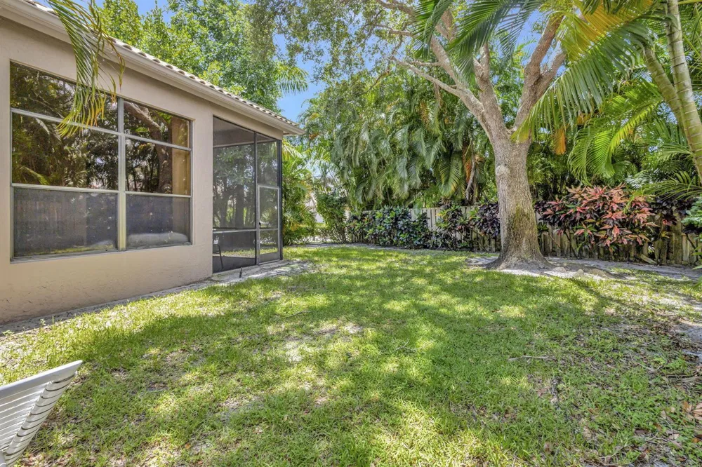 4528 Barclay Fair Way Lake Worth, FL 33449