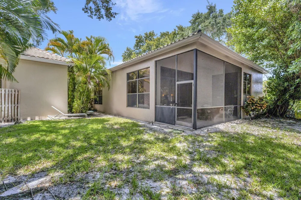 4528 Barclay Fair Way Lake Worth, FL 33449